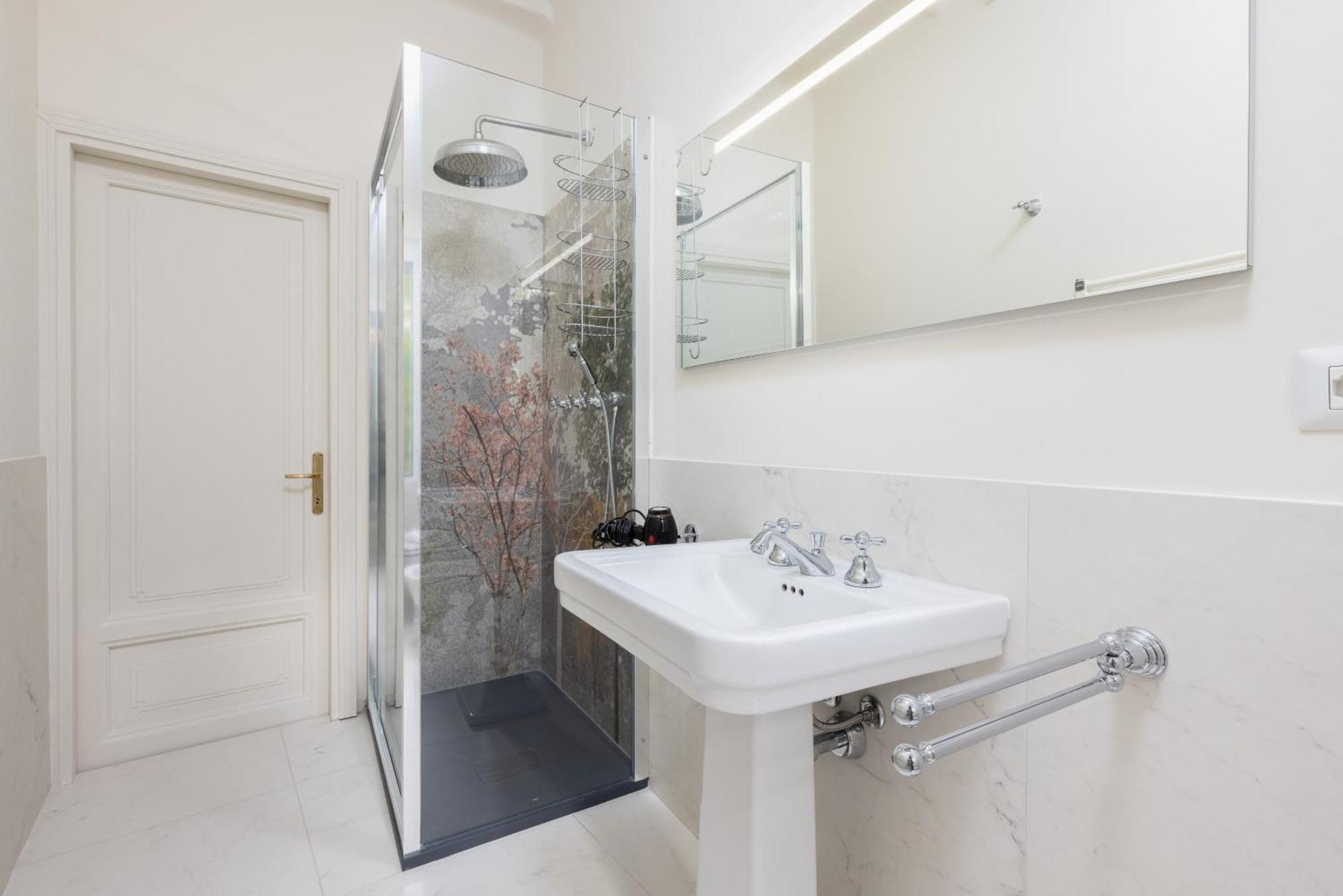 Living Uniqc Apartment - Duomo Milano Exterior foto