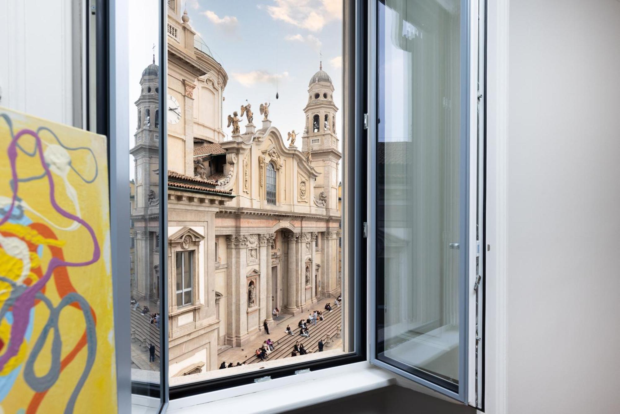 Living Uniqc Apartment - Duomo Milano Exterior foto